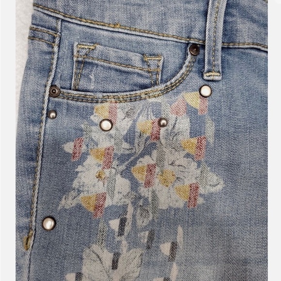 VINTAGE Jessica Simpson Size 2 Kiss Me Super Skinny Jean Distressed Denim Floral - Picture 3 of 14